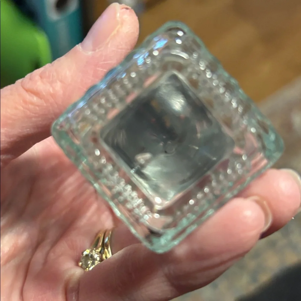 Vintage Ribbed Glass Salt Shaker with Silver Color Lid